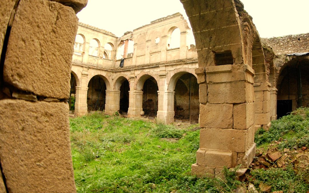Abadía y alrededores: historia, naturaleza y secretos del Valle del Ambroz